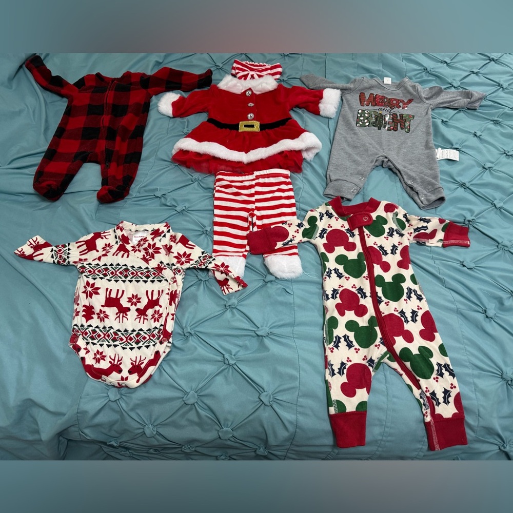 Size 0-3Months -5 Holiday Sets Bundle